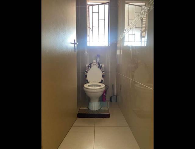 3 BEDROOM HOUSE FOR SALE IN SOSHANGUVE VV